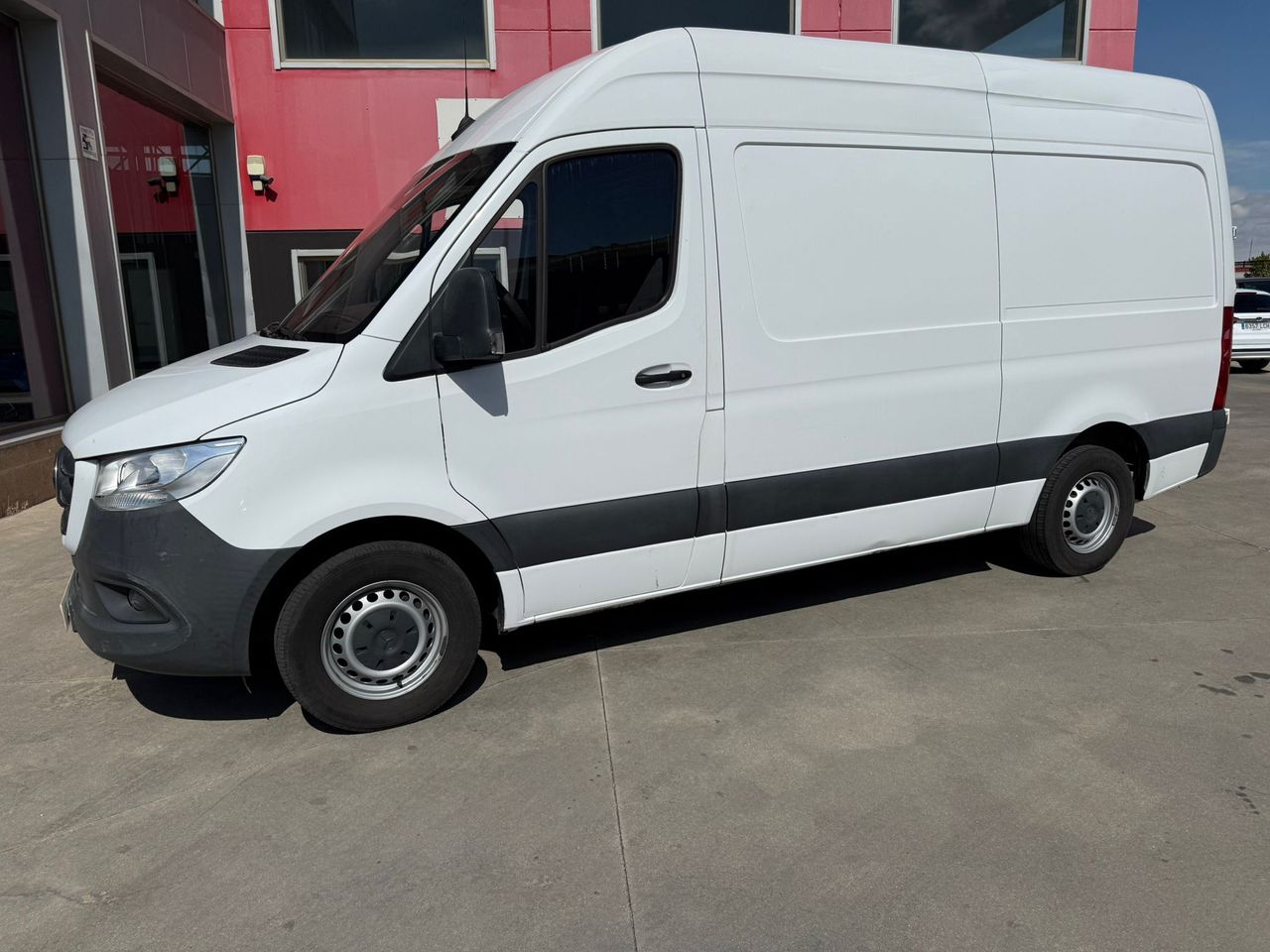 Mercedes Sprinter 314 CDI RWD L2 H2  - Foto 2