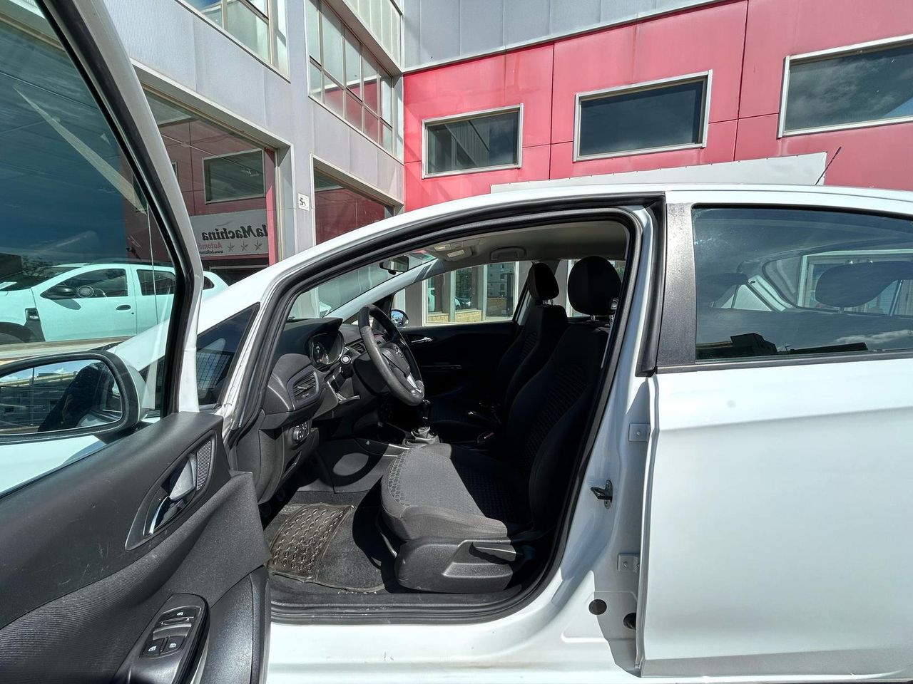 Opel Corsa 1.4 66kW (90CV) Selective Pro - Foto 2