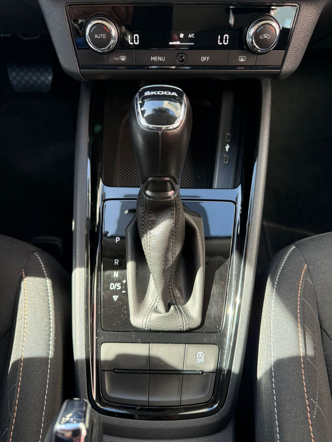 Skoda Scala SCALA 1.6 TDI 85 KW (115 CV) DSG Ambitio - Foto 2