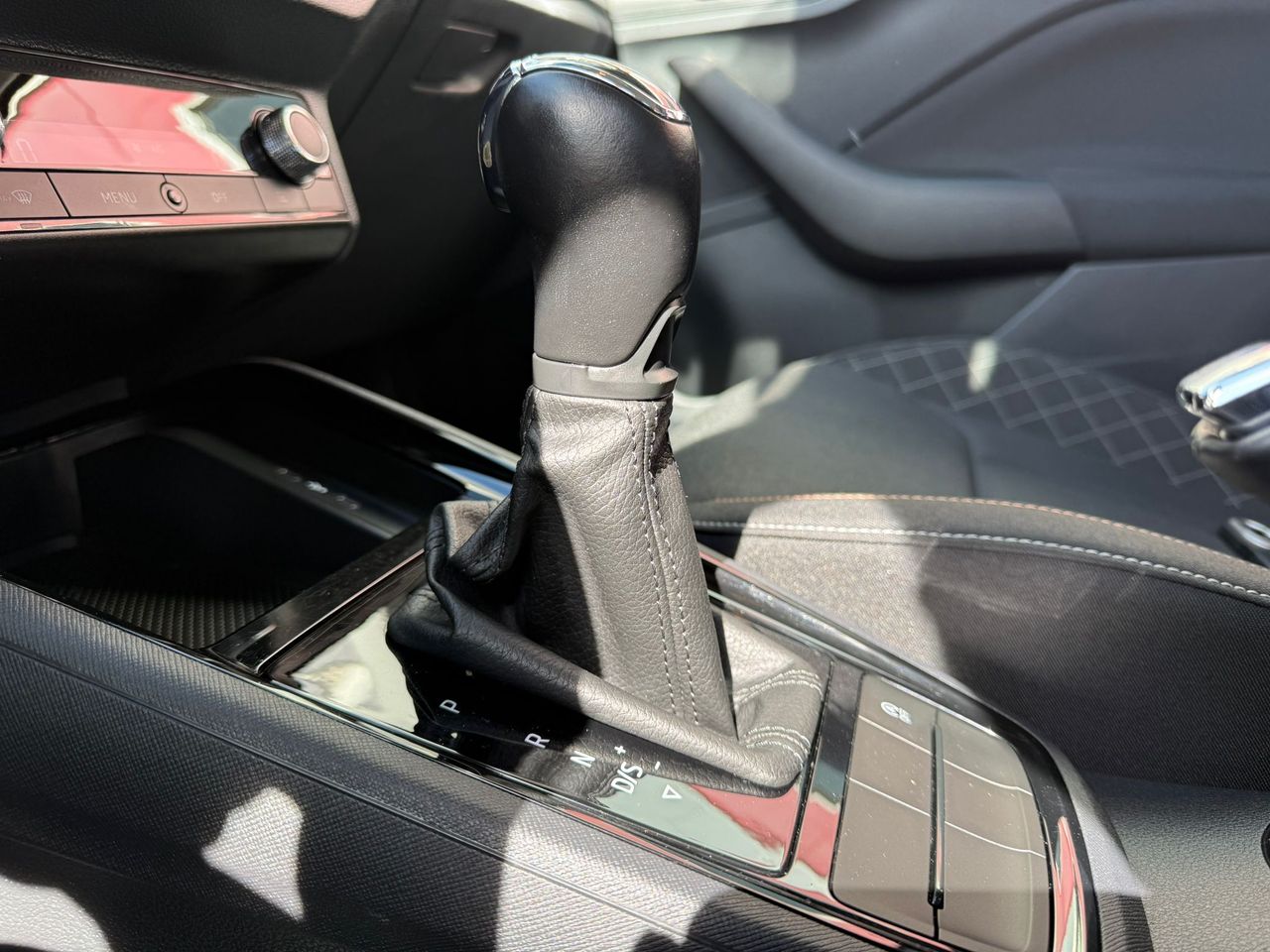 Skoda Scala SCALA 1.6 TDI 85 KW (115 CV) DSG Ambitio - Foto 2