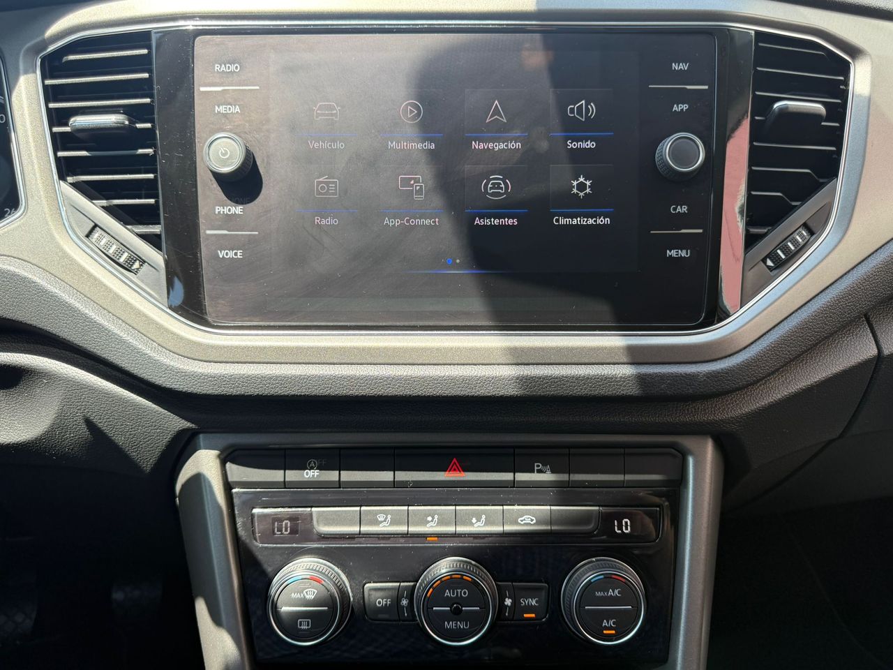 Volkswagen T-Roc Advance R-Line 1.0 TSI 81kW (110CV) - Foto 2