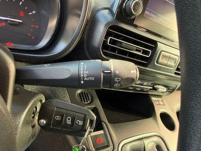 Citroën Berlingo Talla M PureTech 110 S&S FEEL