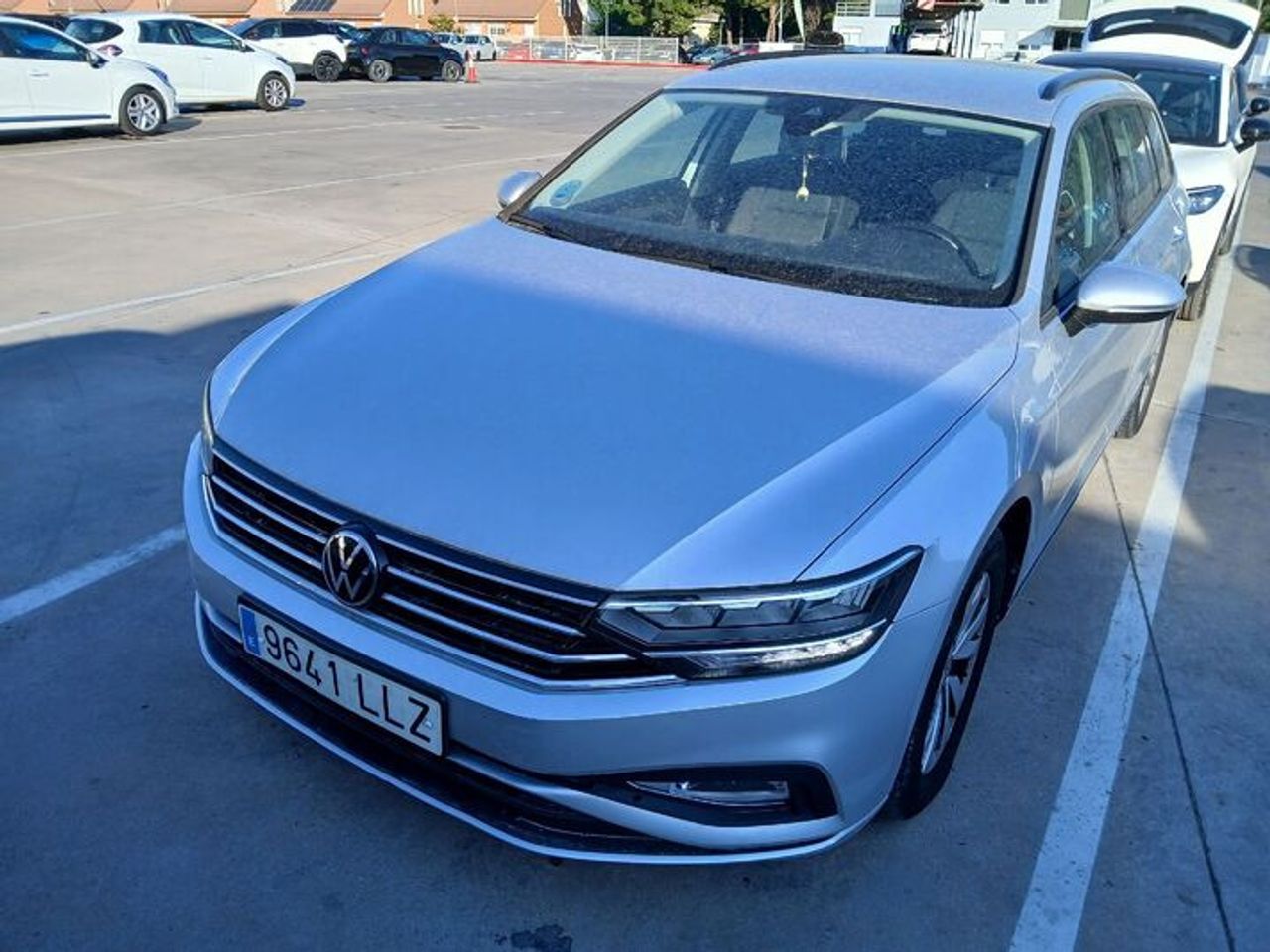 volkswagen passat 2021 / foto grande (2)