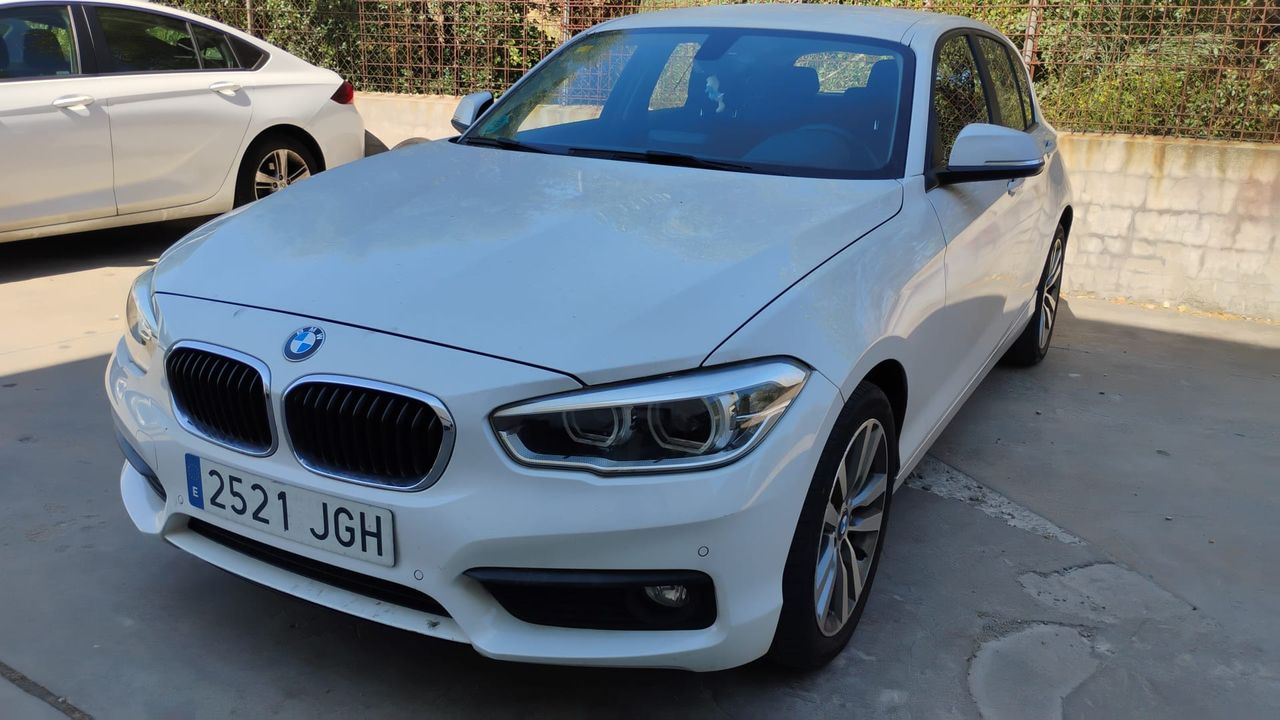 Foto bmw serie 1 2015 /