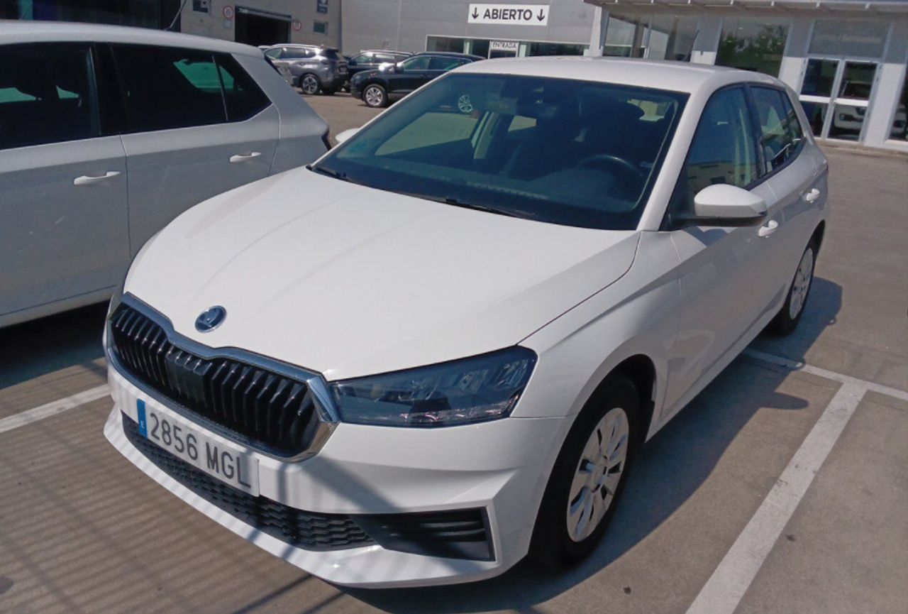skoda fabia 2023 /