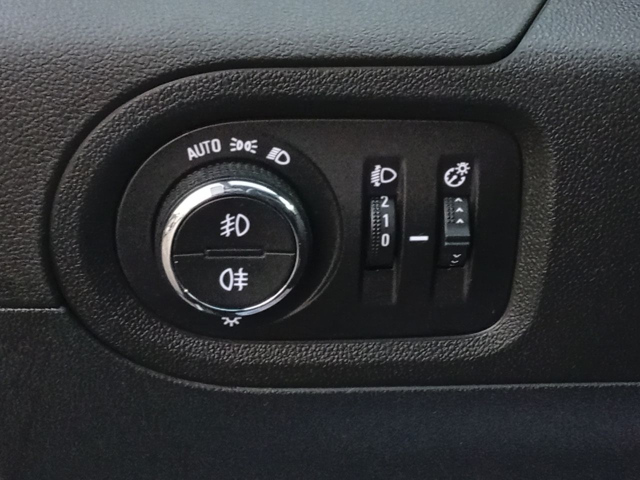 Opel Grandland X 1.5 CDTi Selective - foto 19