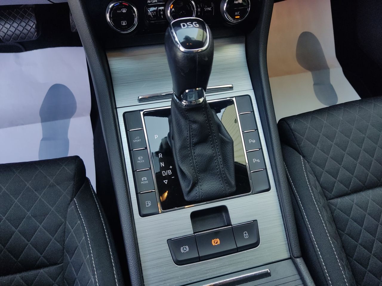 Skoda Superb Combi Style 1.4 TSI iV P-HEV DSG - foto 35