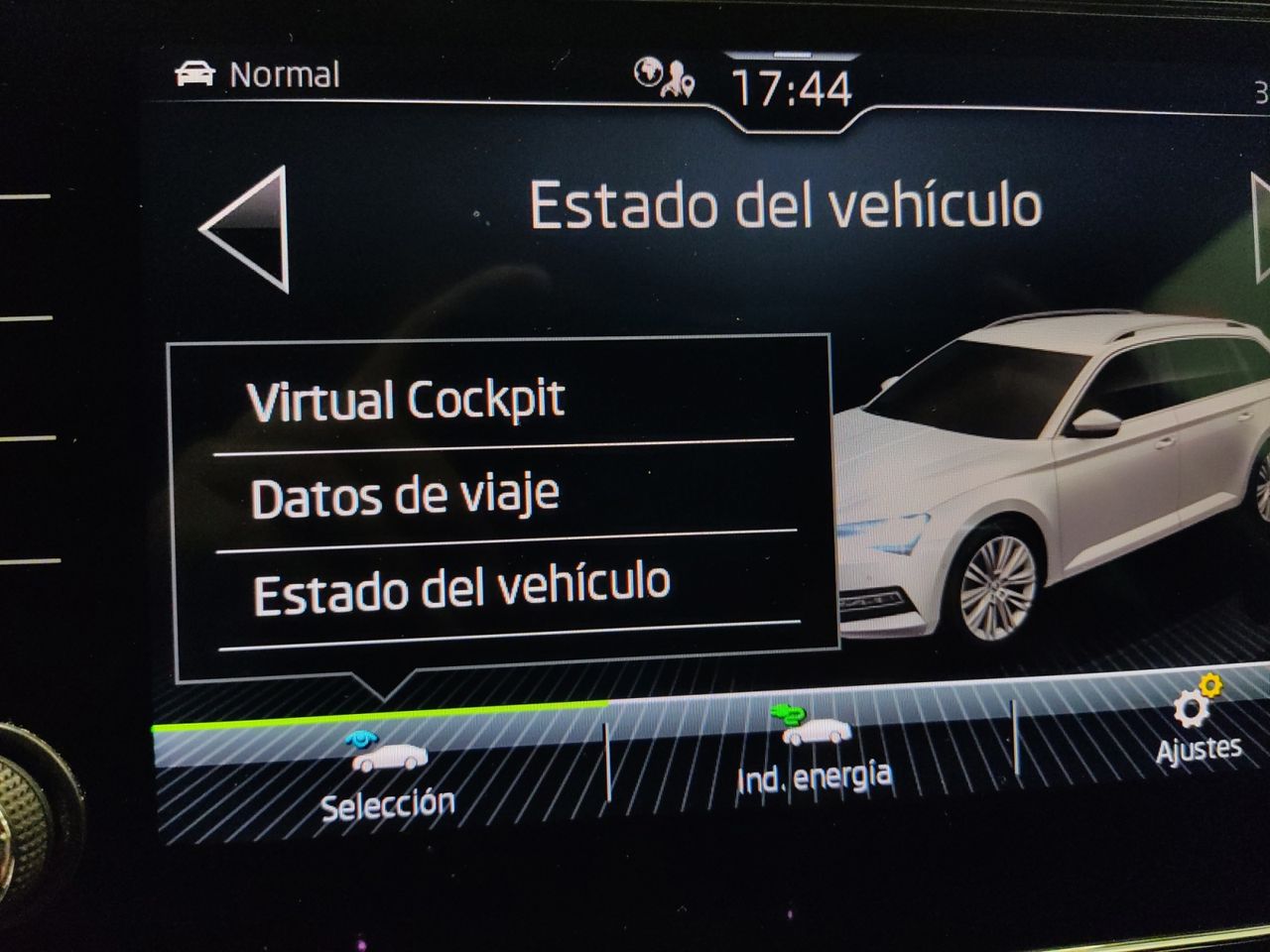 Skoda Superb Combi Style 1.4 TSI iV P-HEV DSG - foto 32