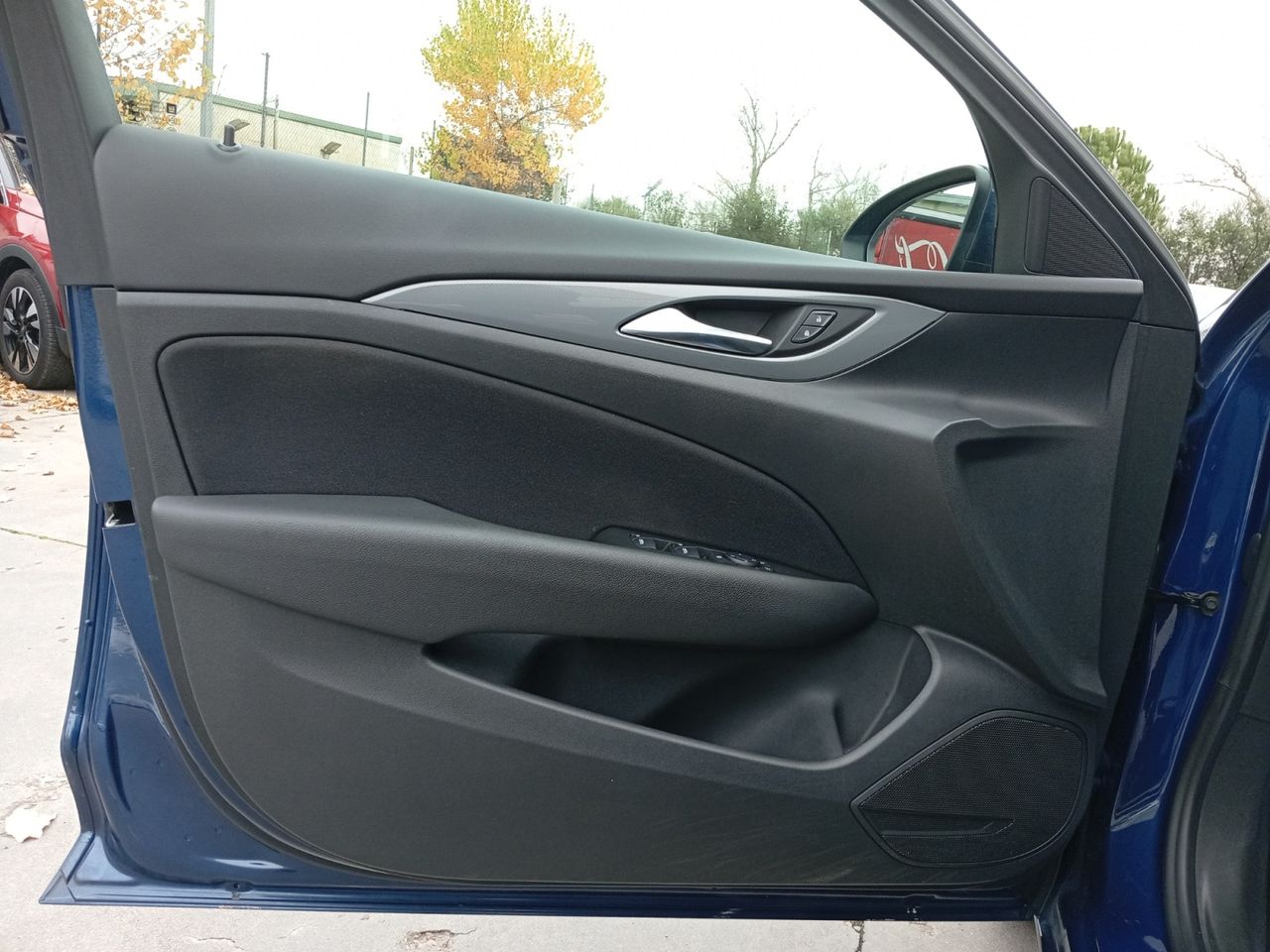 Opel Insignia ST 1.6 CDTi 100kW TD Selective Pro Auto - foto 17