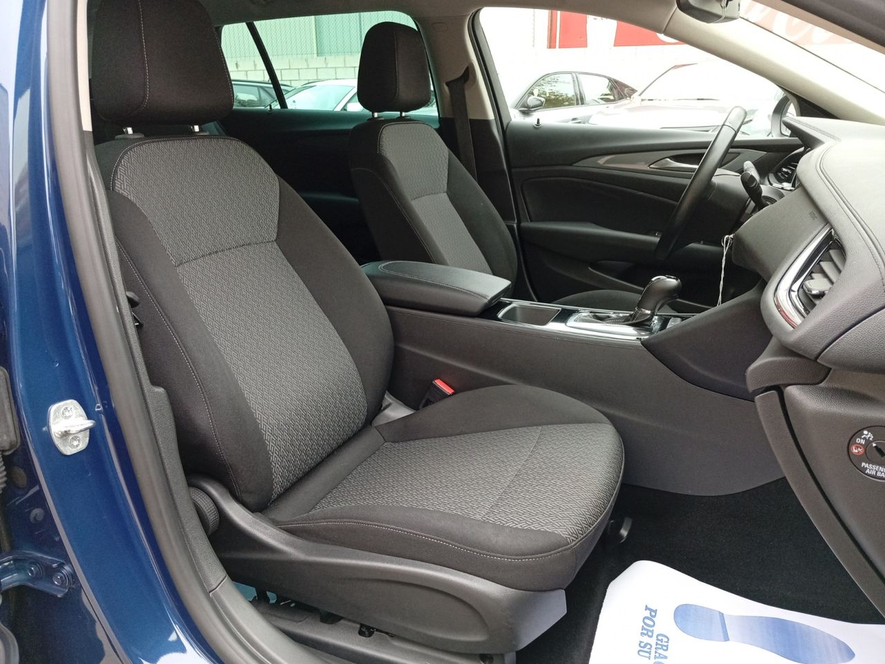 Opel Insignia ST 1.6 CDTi 100kW TD Selective Pro Auto - foto 16