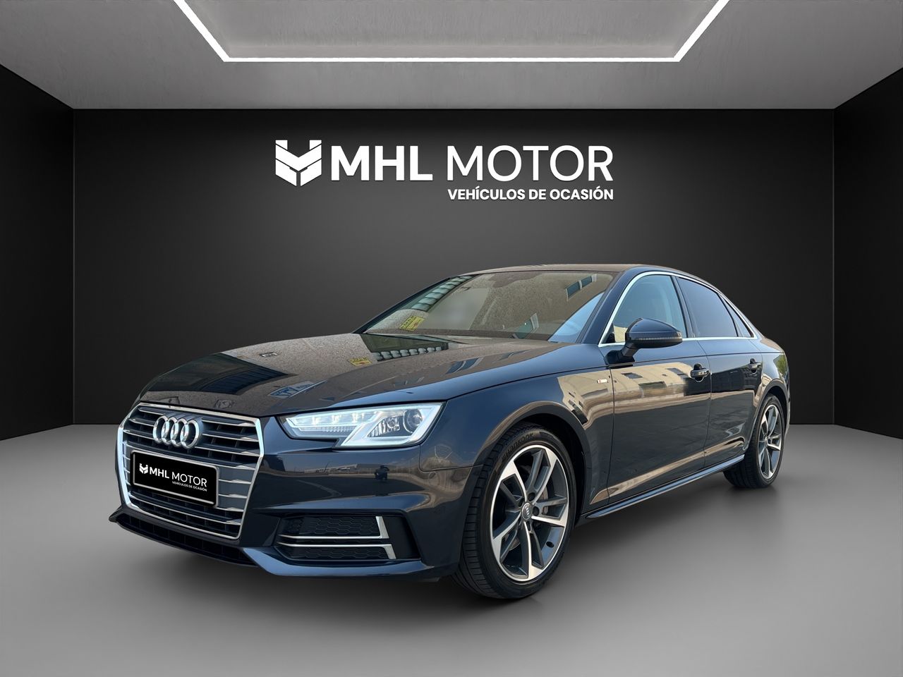 audi a4 2017 /