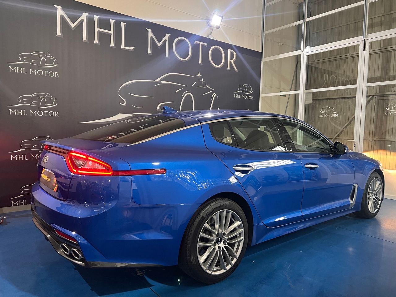 kia stinger 2019 / foto grande (2)