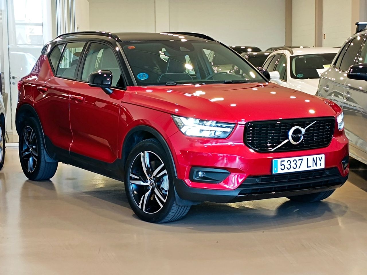 volvo xc40 2021 / foto grande (3)