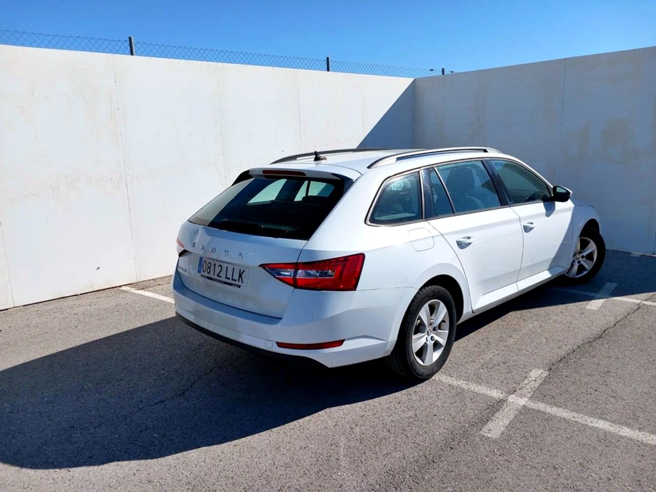 skoda superb 2021 / foto grande (2)