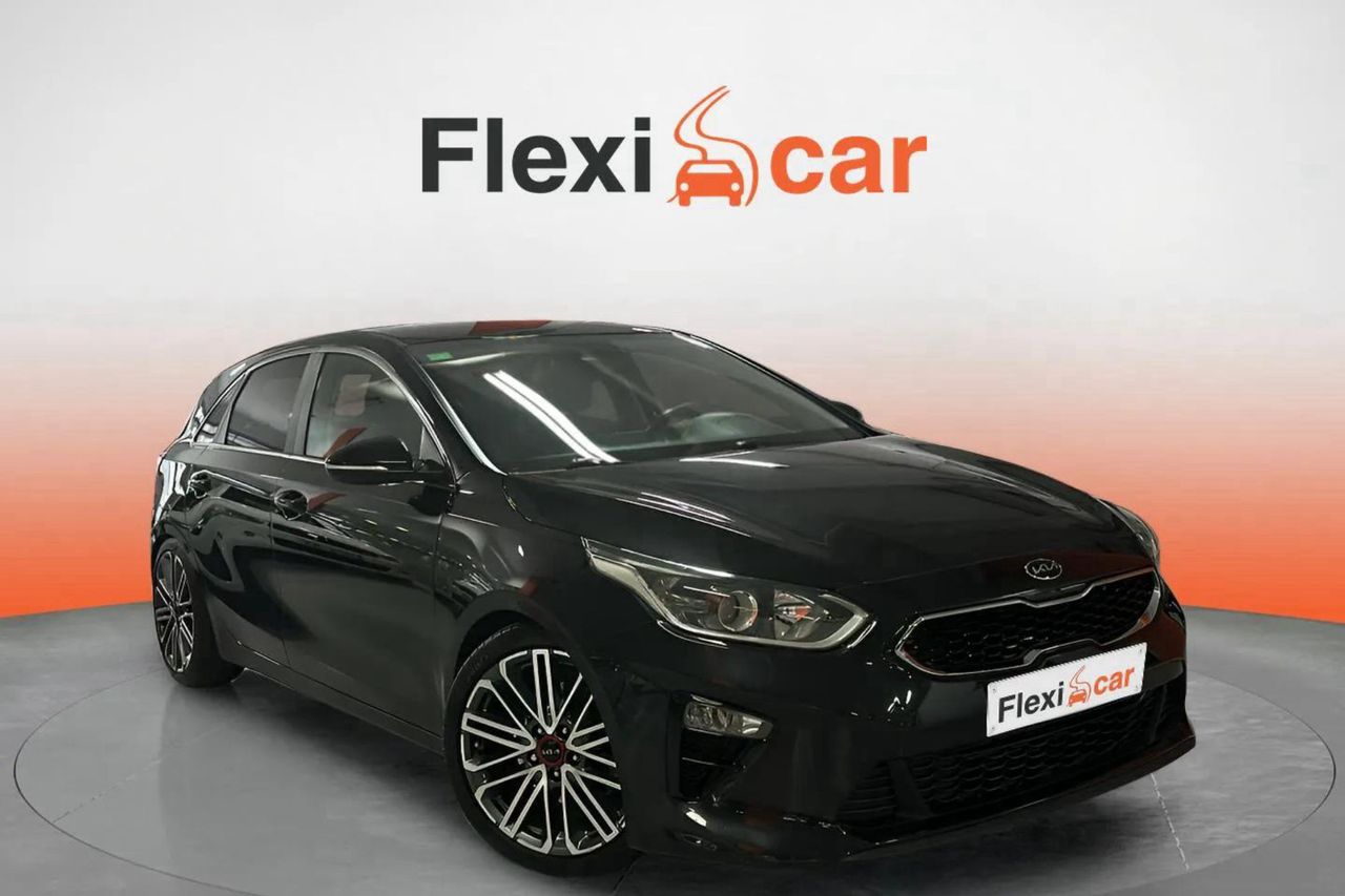 Kia ceed 140cv  de segunda mano - Kia Ceed 1.4 T-GDi 103kW (140CV) Tech