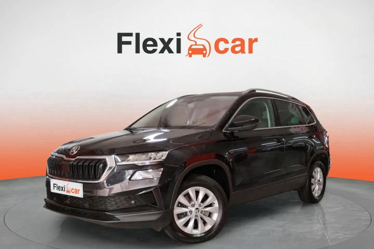 skoda karoq 1.5 tsi 110kw (150cv) dsg act ambition foto grande (2)
