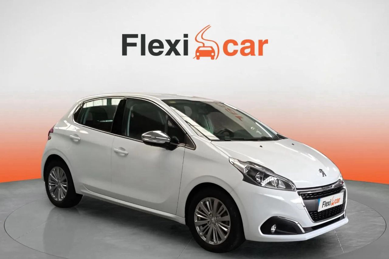 Foto peugeot 208 5p signature 1.2l puretech 81kw (110cv)
