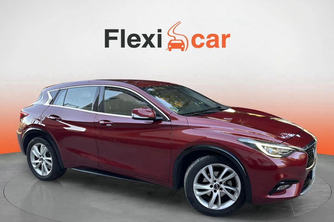 Infiniti  de segunda mano - Infiniti Q30 1.6TC 115kW (156CV) PREMIUM 7DCT