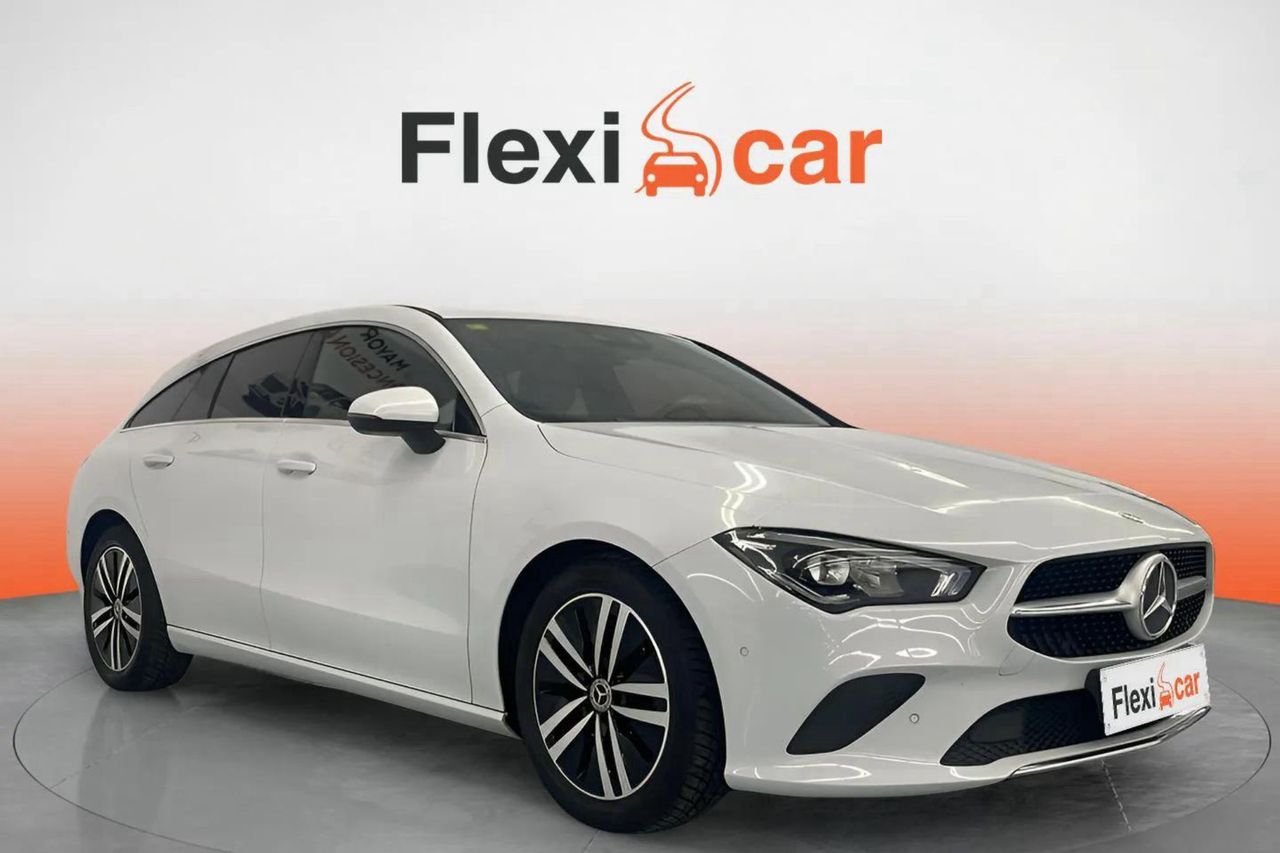 Foto mercedes benz cla cla 180d- 5p (2021)