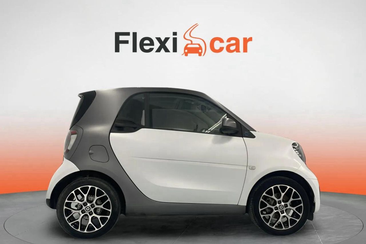 smart fortwo 56 foto grande (3)