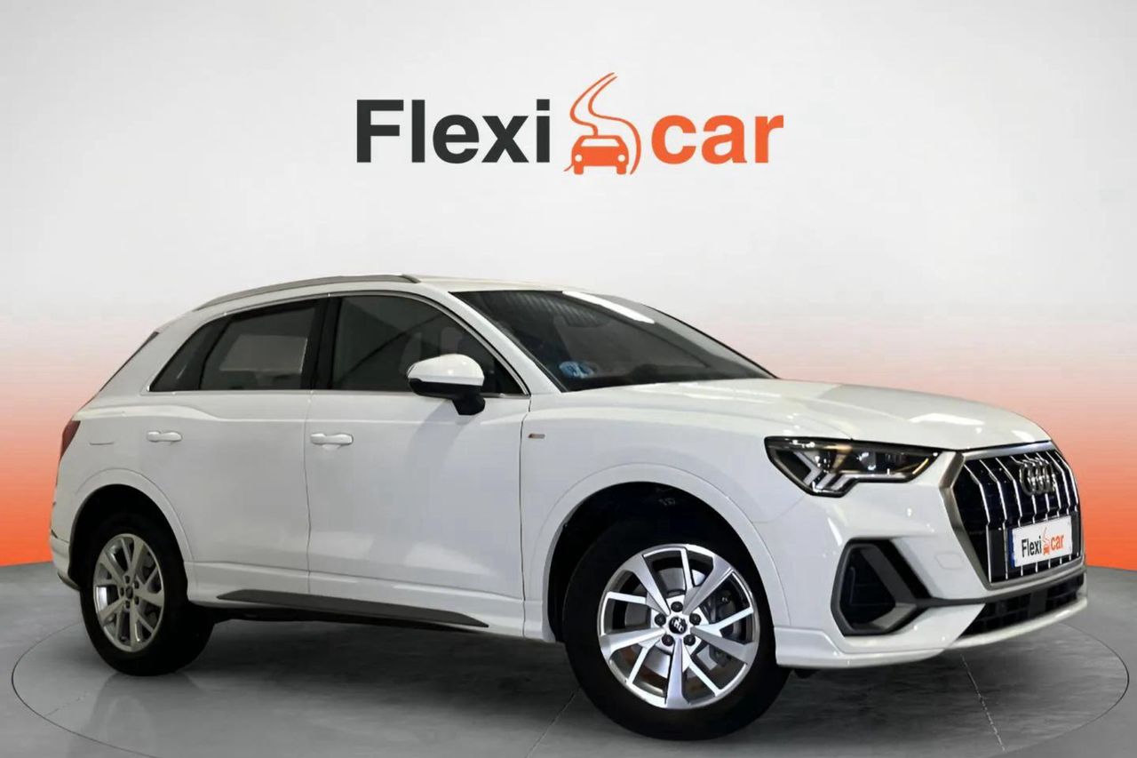 Foto audi q3 45 tfsi e 180kw s tronic s line