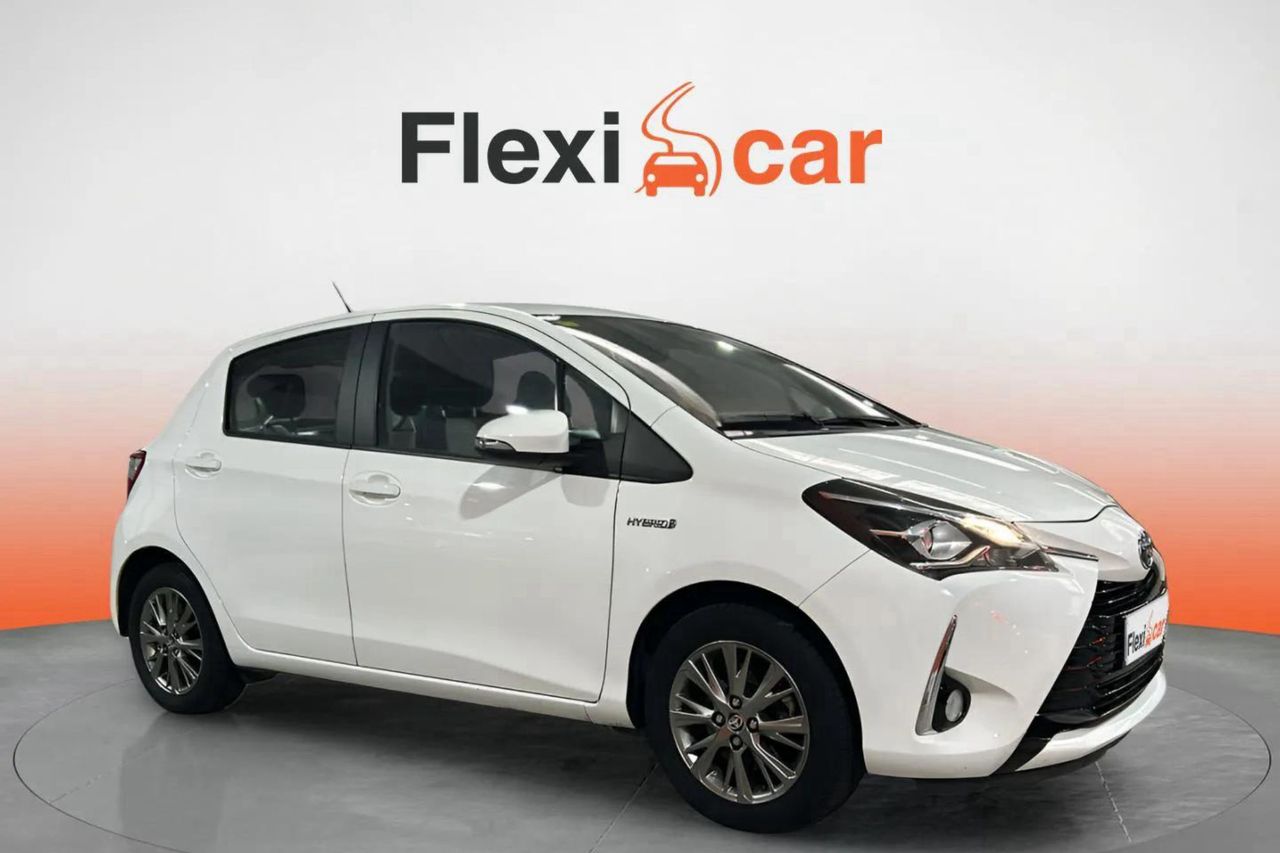San fernando  de segunda mano - Toyota Yaris 1.5 100H Active Tech