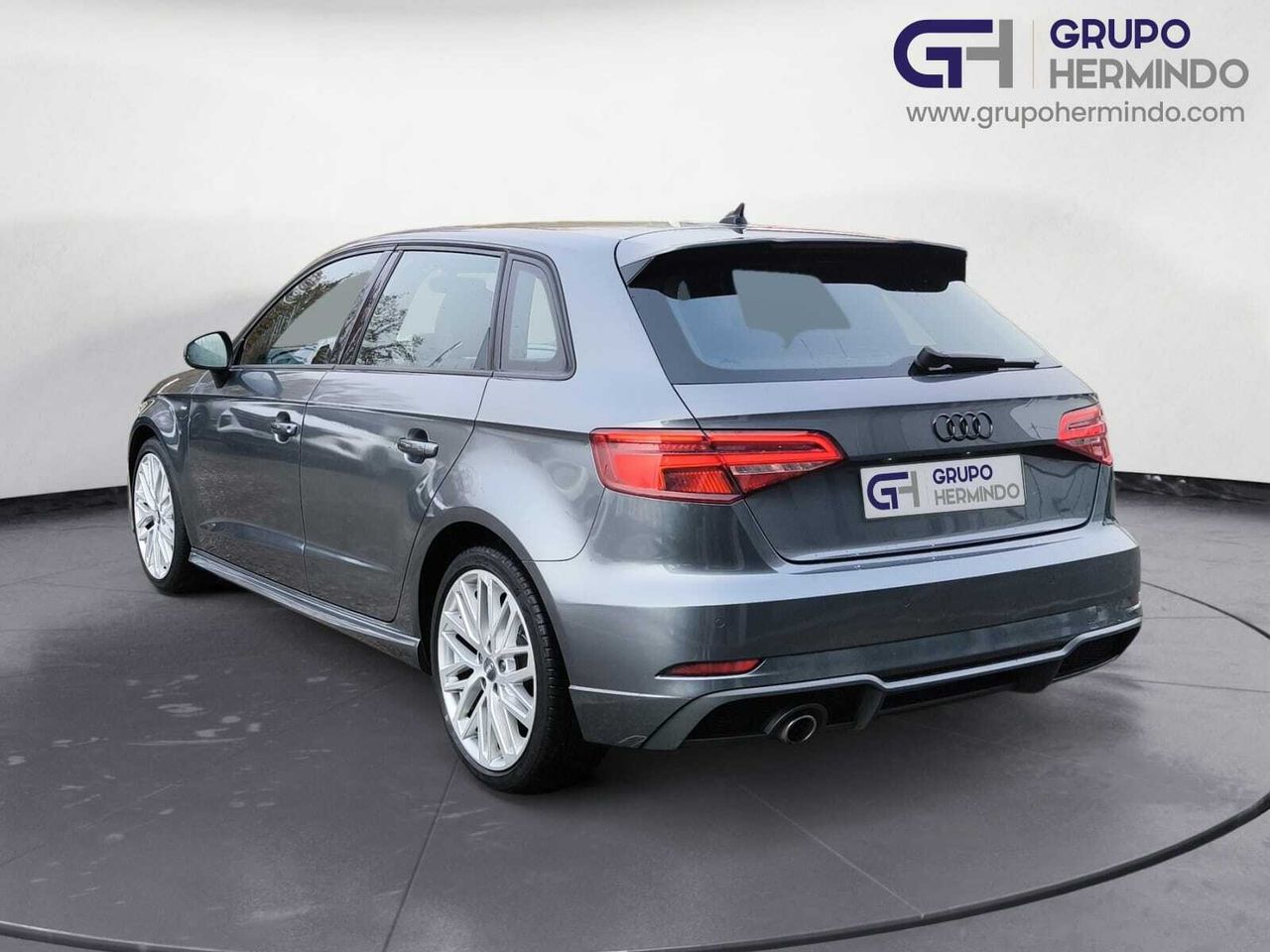 Audi A3 Sportback 1.6 TDI 115 CV DESIGN  - Foto 2