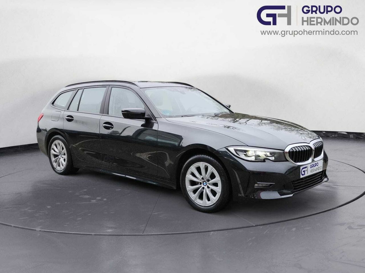 BMW Serie 3 318 d A TOURING  - Foto 2