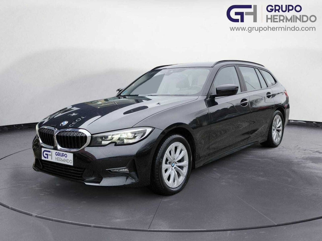 BMW Serie 3 318 d A TOURING  - Foto 2