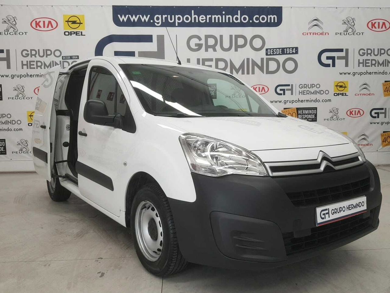 Citroën Berlingo  Furgon 100 CV FG  - Foto 2