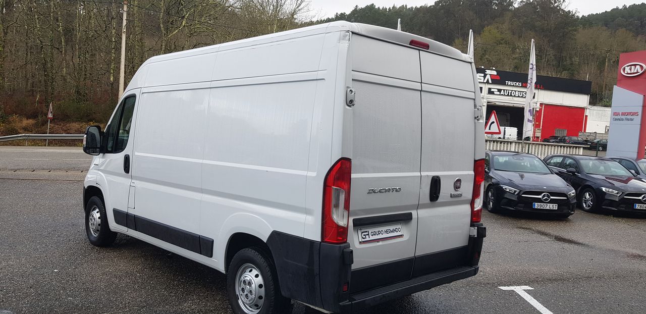 Fiat Ducato 33 2.3 MULTIJET FG MEDIO 96 KW 130 CV L2 H2  - Foto 2