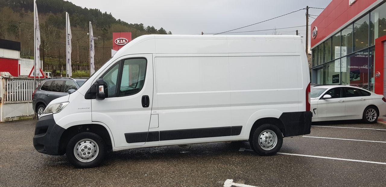 Fiat Ducato 35 2.3 MULTIJET FG MEDIO 96 KW 130 CV L2 H2  - Foto 2