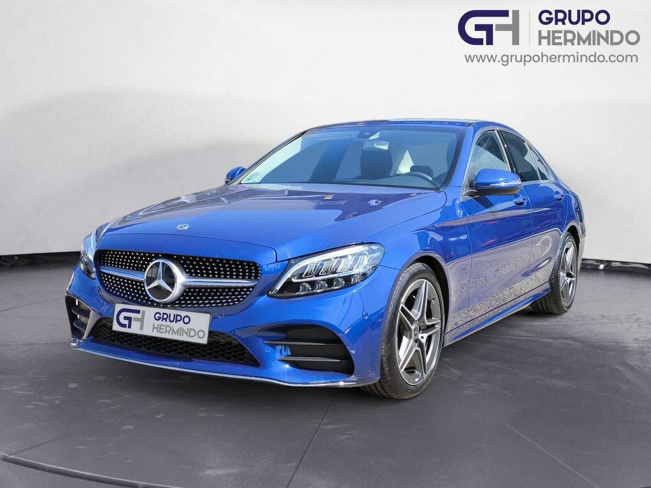 Mercedes Clase C 220 D AMG + PAQ VENTAJAS  - Foto 2