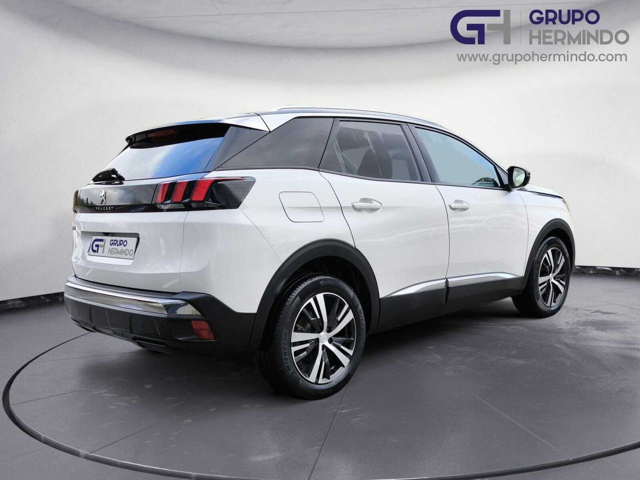 Peugeot 3008 1.2 PURE TECH 130 CV ALLURE  - Foto 2