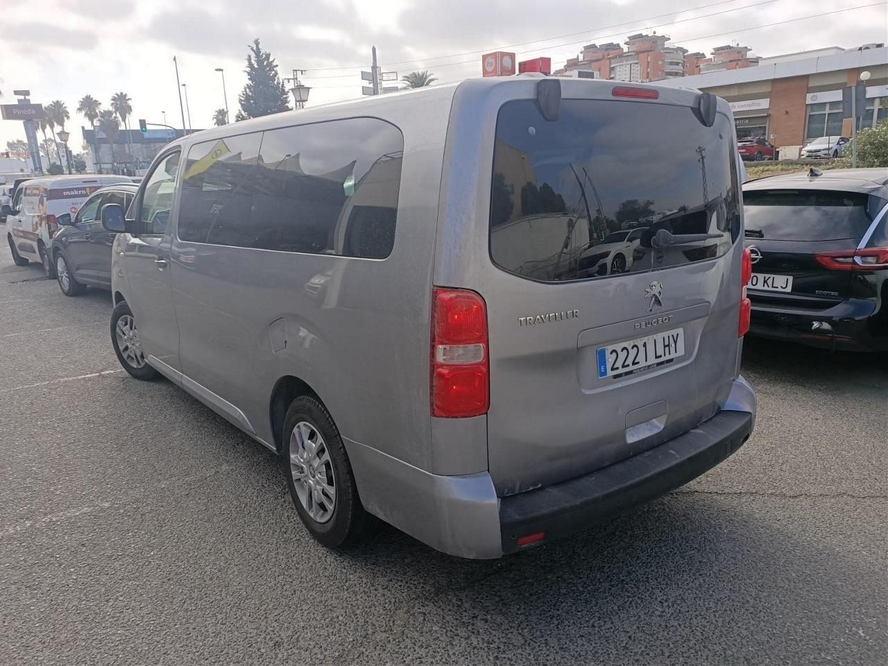 Peugeot Traveller BUSINESS BLUE HDI 120 CV 6 VEL MAN LONG  - Foto 2