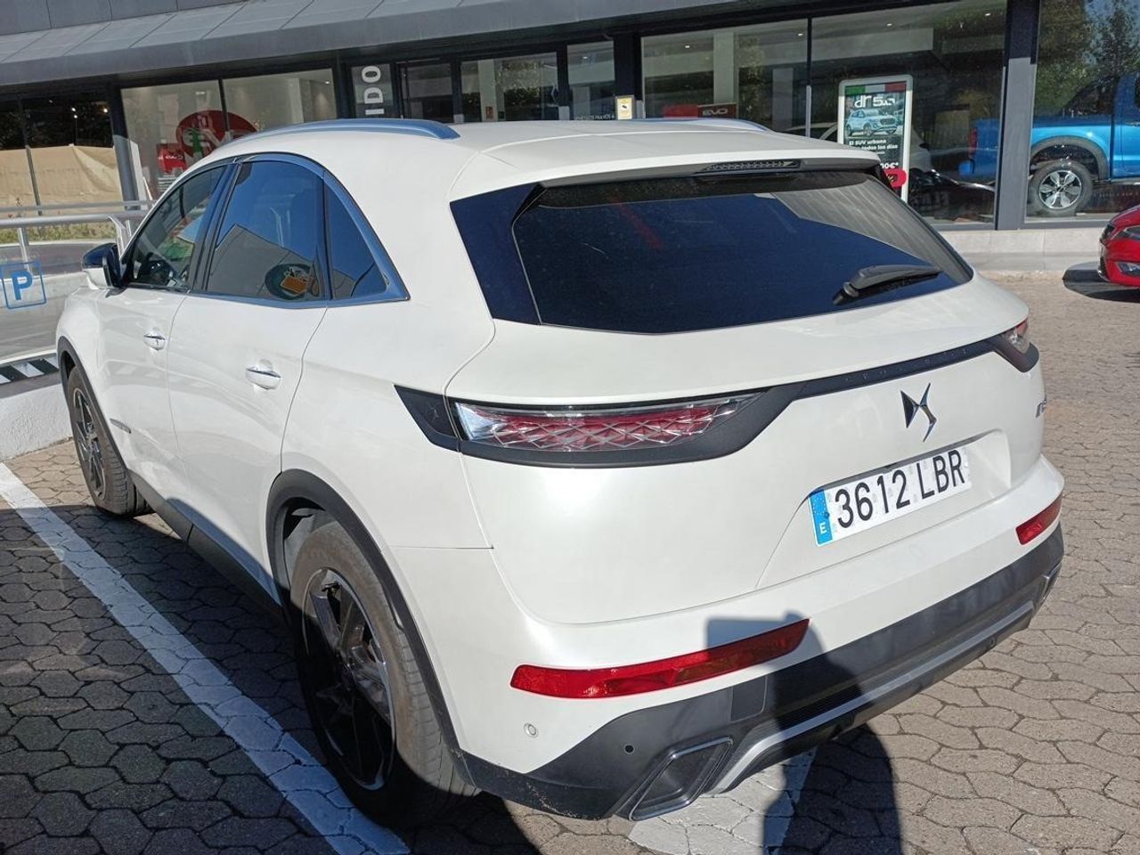 DS Automobiles DS 7 Crossback PERFORMANCE LINE BLUE HDI 180 CV EAT8  - Foto 2