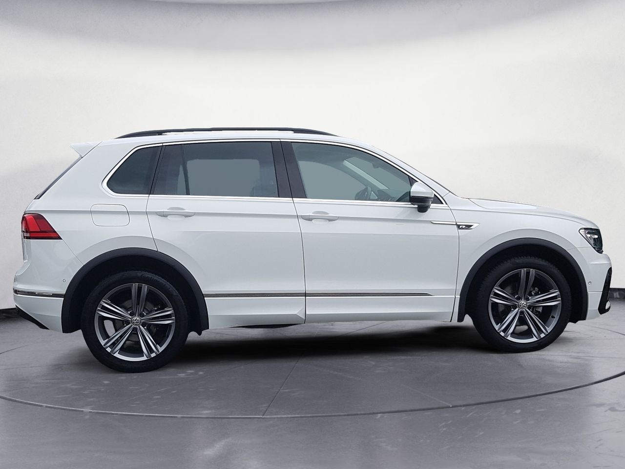 Volkswagen Tiguan ADVANCE 2.0 TDI 150 CV DSG  - Foto 2