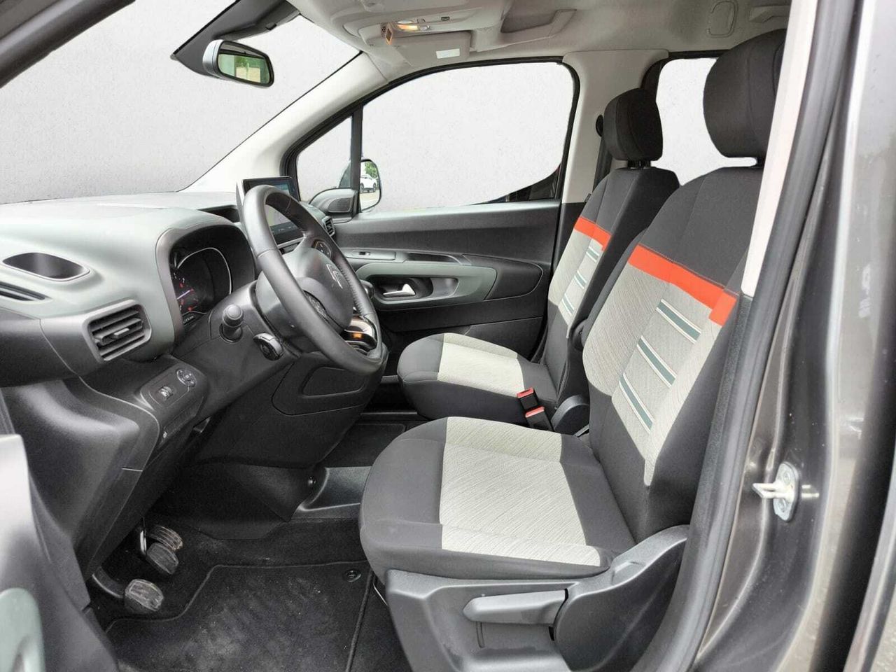 Citroën Berlingo TALLA M SHINE BLUE HDI 130 CV  - Foto 2