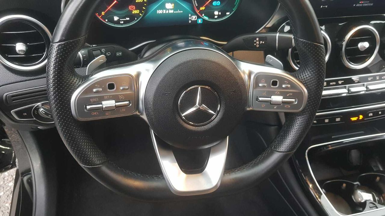 Mercedes Clase GLC 300 de 4 MATIC AMG LINE+PAQUETE VENTAJAS  - Foto 2