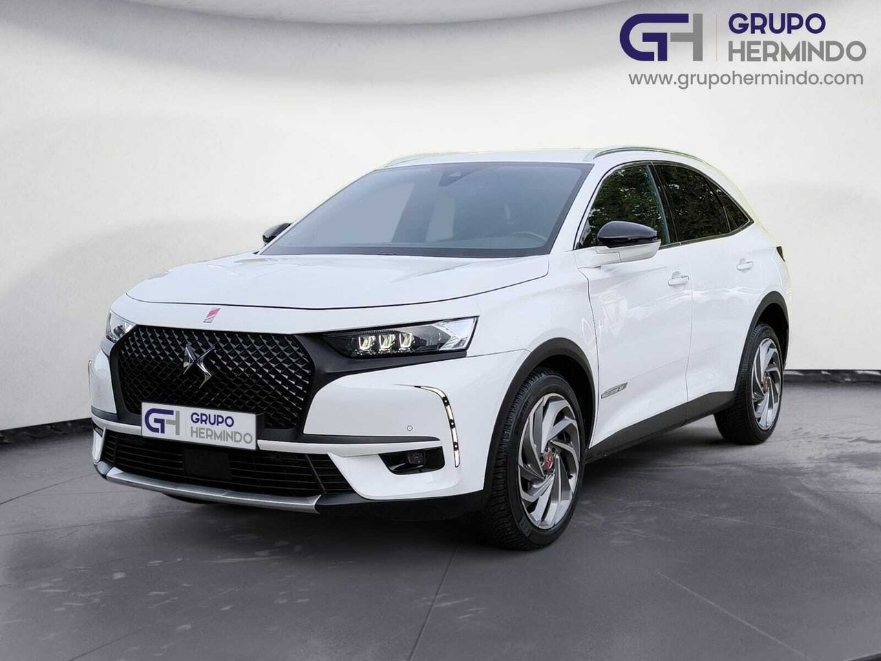 DS Automobiles DS 7 Crossback PERFORMANCE LINE BLUE HDI 130 CV EAT8  - Foto 2