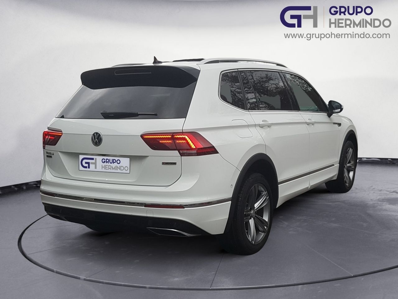 Volkswagen Tiguan Allspace SPORT 2.0 TDI 4 MOTION DSG 190 CV  - Foto 2