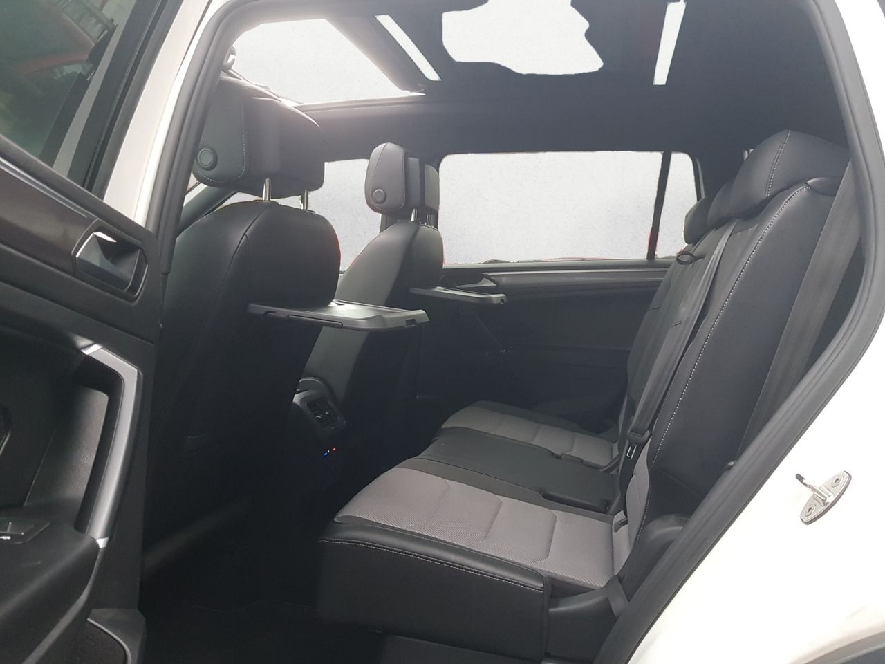 Volkswagen Tiguan Allspace SPORT 2.0 TDI 4 MOTION DSG 190 CV  - Foto 2