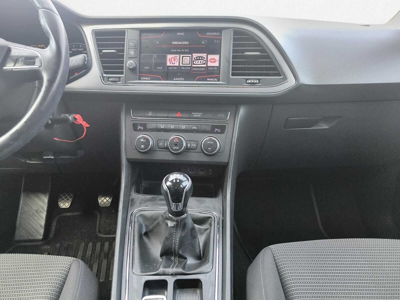 Seat Leon STYLE 1.6 TDI 115 CV  - Foto 2