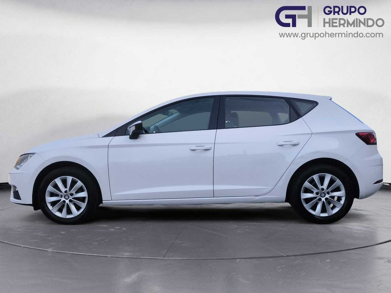 Seat Leon STYLE 1.6 TDI 115 CV  - Foto 2