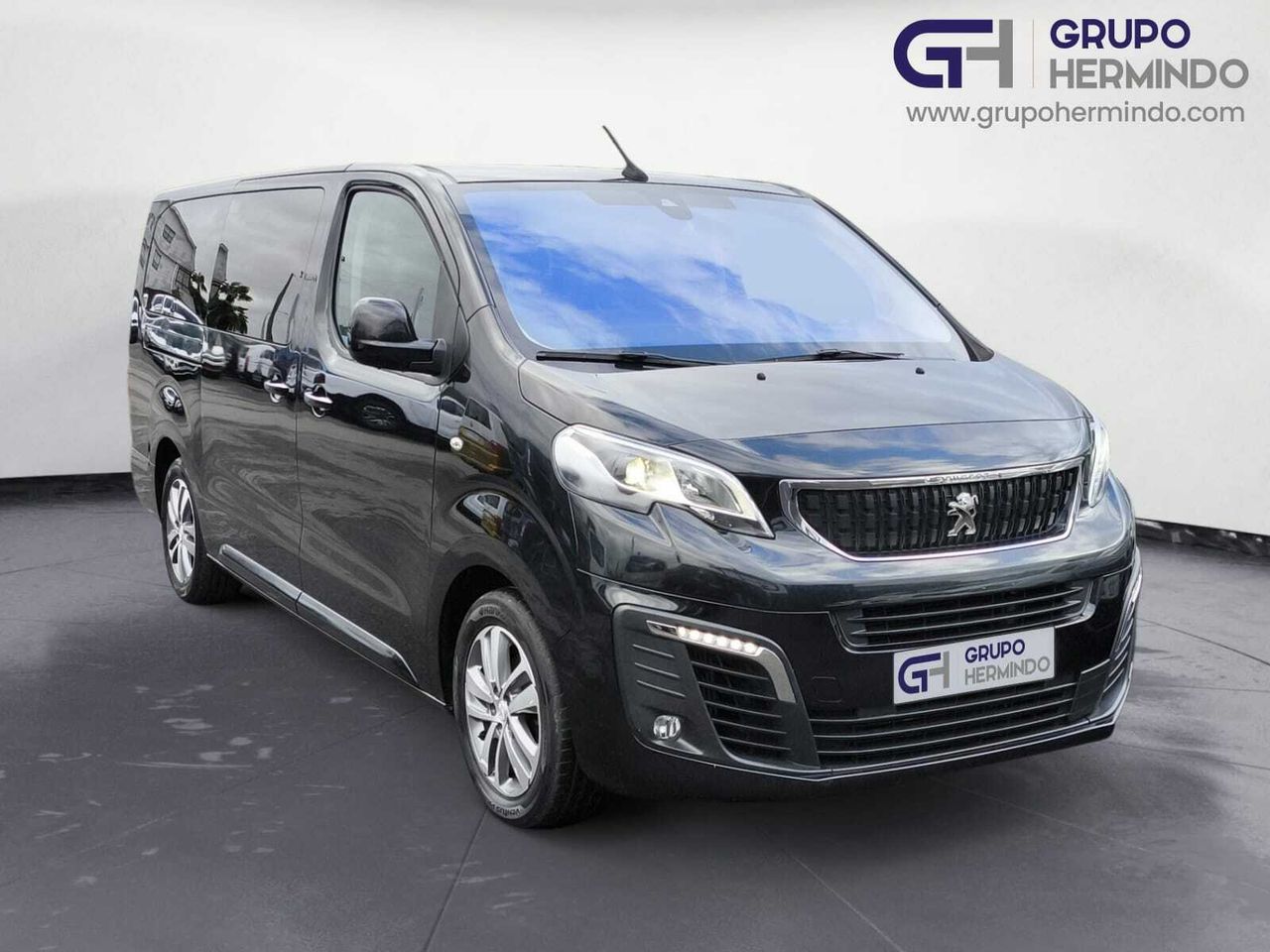 Peugeot Traveller ALLURE BLUE HDI 150 CV 6 VEL MAN LONG  - Foto 2