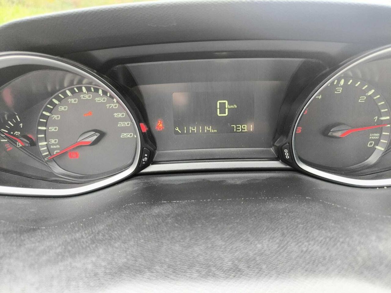 Peugeot 308 SW STYLE BLUE HDI 100 CV 6VEL  - Foto 2