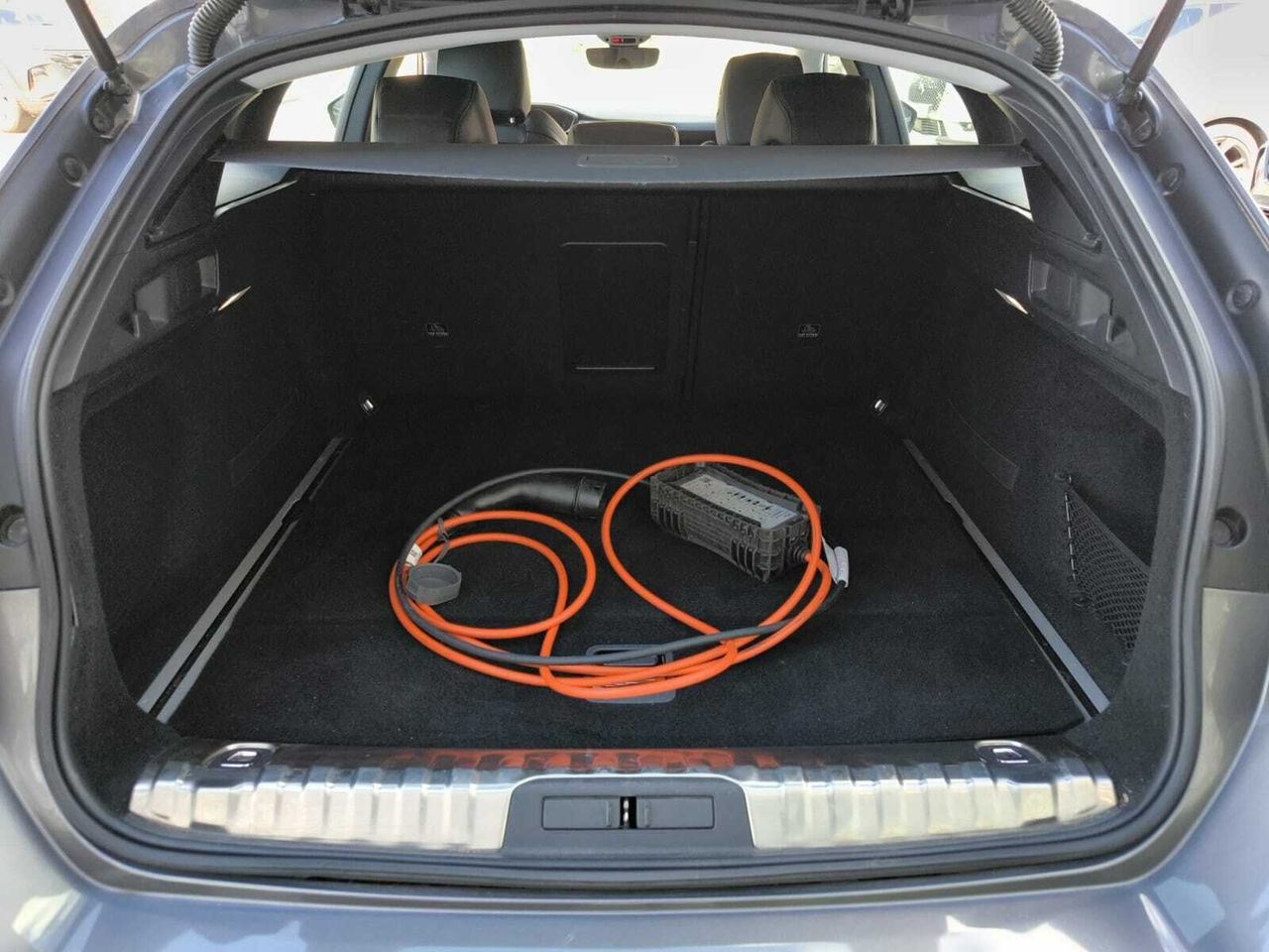 Peugeot 508 Hybrid SW ALLURE  225 e-EAT8  - Foto 2