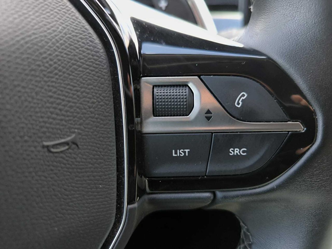 Peugeot 508 Hybrid SW ALLURE  225 e-EAT8  - Foto 2