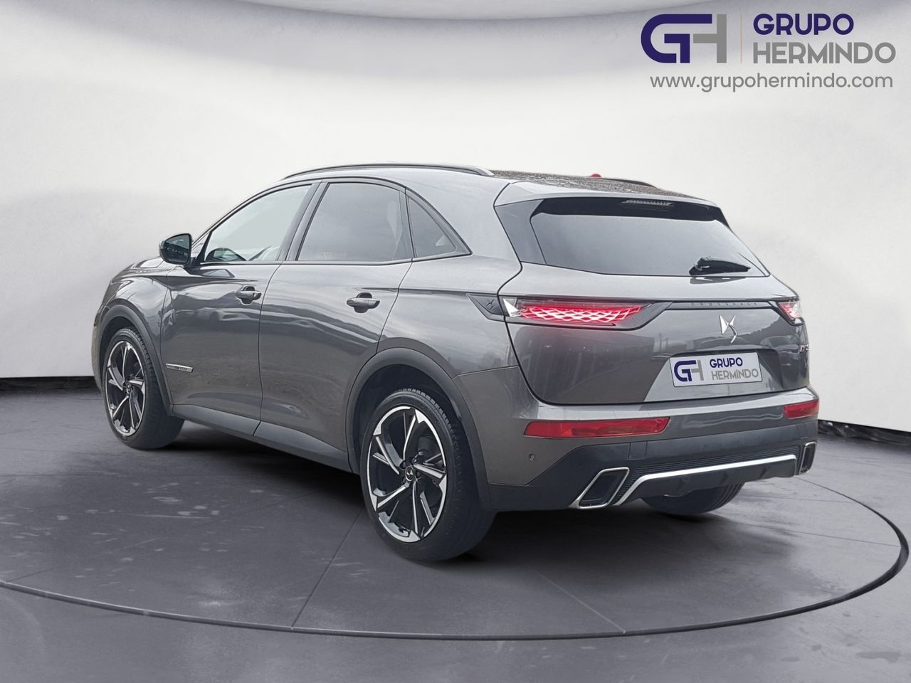 DS Automobiles DS 7 Crossback LOUVRE 2.0 BLUE HDI 180 CV EAT8  - Foto 2