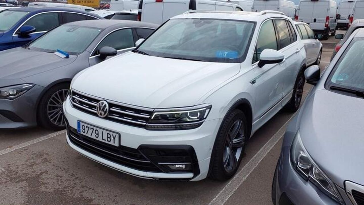 Volkswagen Tiguan SPORT 2.0 TDI 4 MOTION 190 CV DSG  - Foto 2